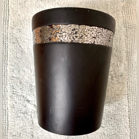 Indian Ink Hand Crafted Omni Bath Set - Picture 2 of 4